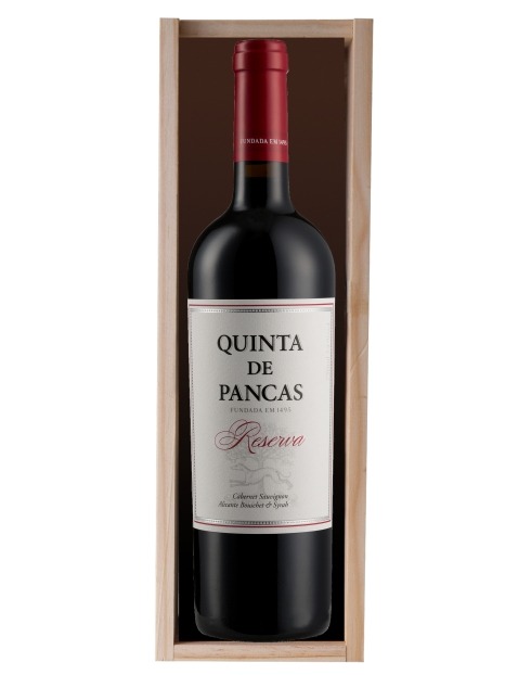 Garcias - Vinhos e Bebidas Espirituosas - VINHO QUINTA PANCAS RESERVA TINTO CX.MAD. 2013 1.5L 1 Imagem Zoom